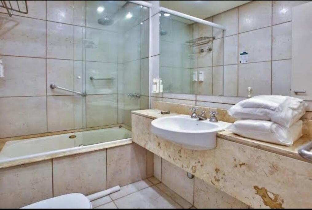 Flat VII - Apto Dentro Do Hotel - Rua Quintana Сан-Пауло Экстерьер фото